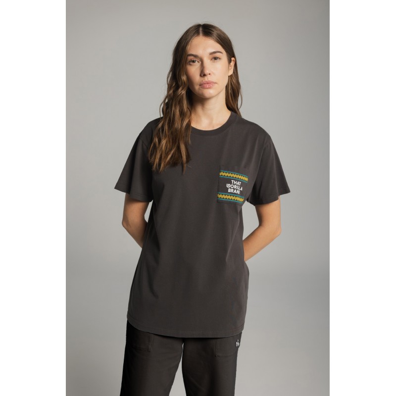 THAT GORILLA BRAND KISORO POCKET T CHARCOAL