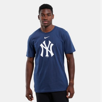 MLB Fuse Large Logo Cotton Tee - New York Yankees MLB Fuse Large Logo Cotton Tee - New York Yankees